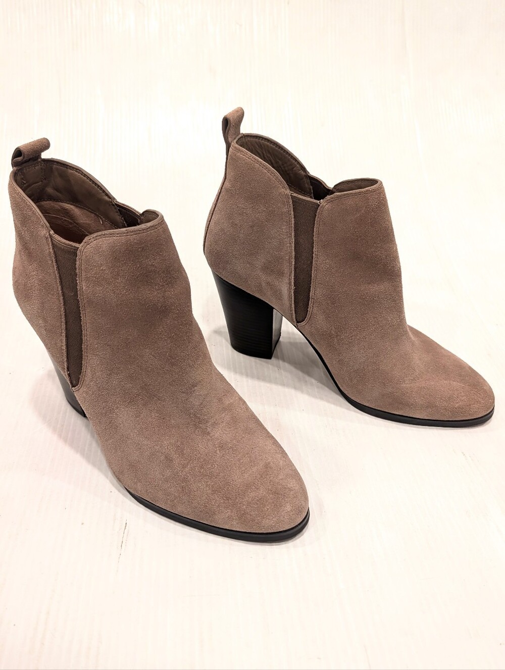 MICHAEL Michael Kors Taupe Suede Ankle Heeled Booties Size 10
